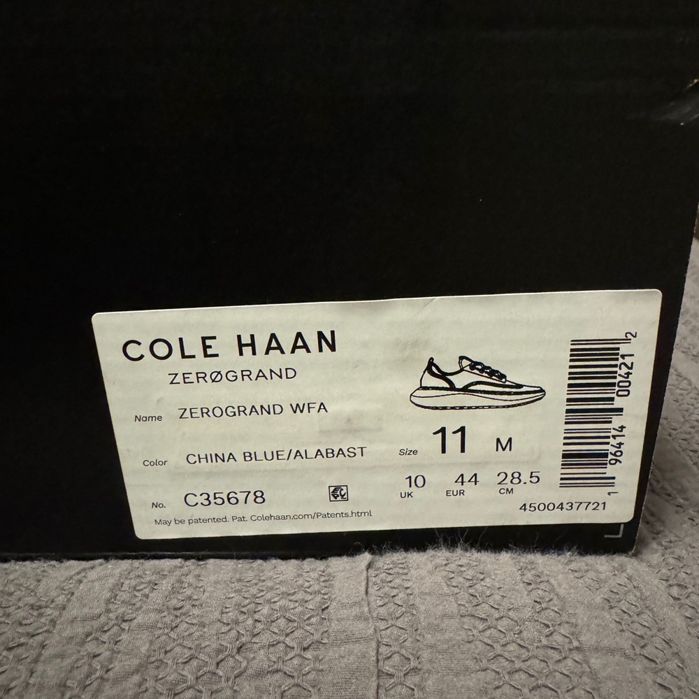 Cole Haan Men's Navy and Tan Chunky Shoes - Picture 4 of 4